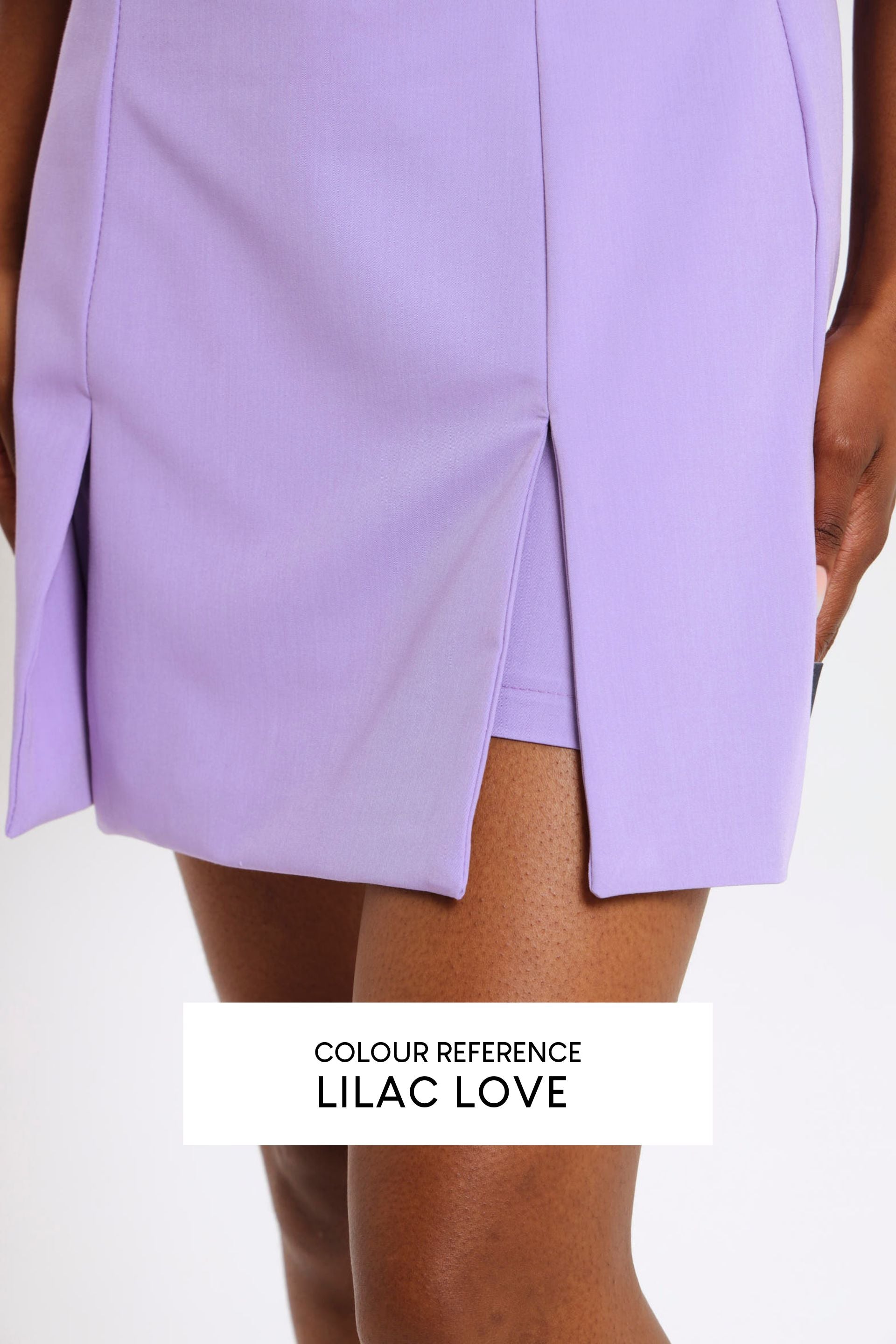 THE LUX LADIES V-NECK TULIP TOP - Greens Medi Scrubs South Africa - Premium Medical Uniforms & Apparel - Delivery Across SA