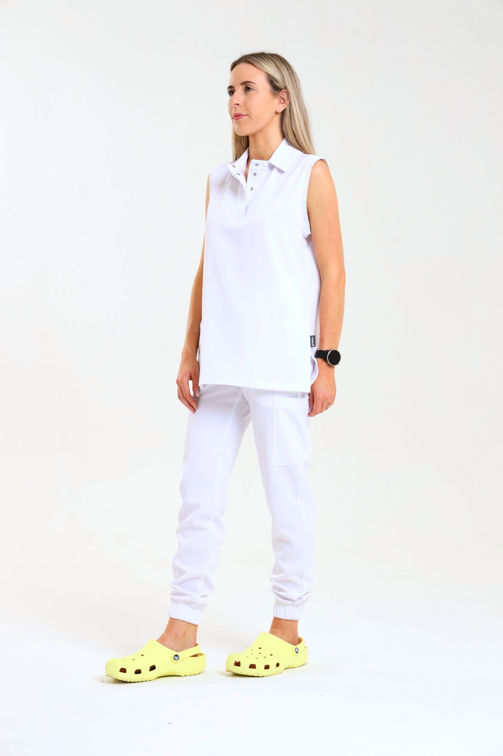NEW LADIES PRO-COLLARED SLEEVELESS TOP - Greens Medi Scrubs South Africa - Premium Medical Uniforms & Apparel - Delivery Across SA