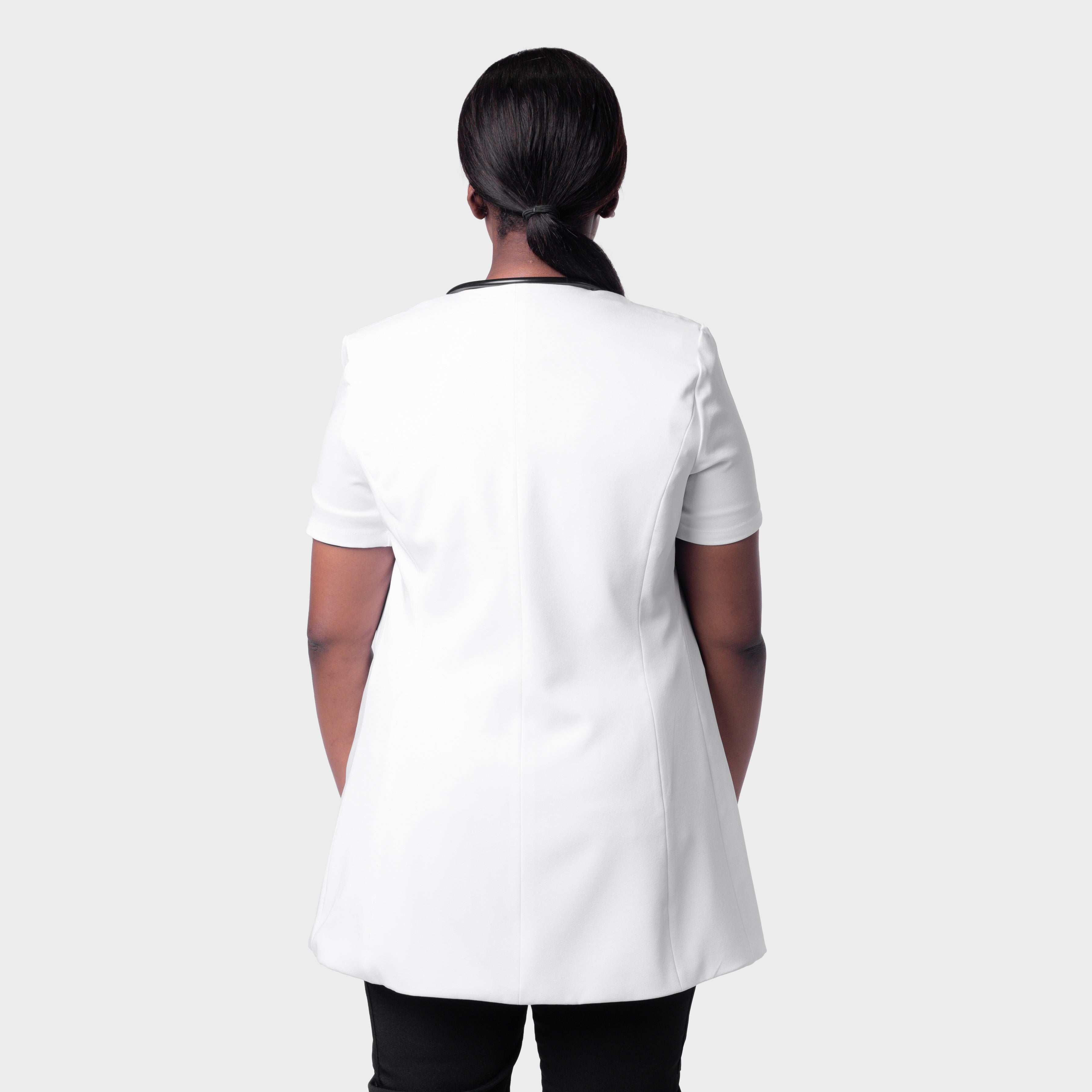 LADIES SHORTSLEEVE LUXE LAB COAT WITH COLLAR - Greens Medi Scrubs South Africa - Premium Medical Uniforms & Apparel - Delivery Across SA