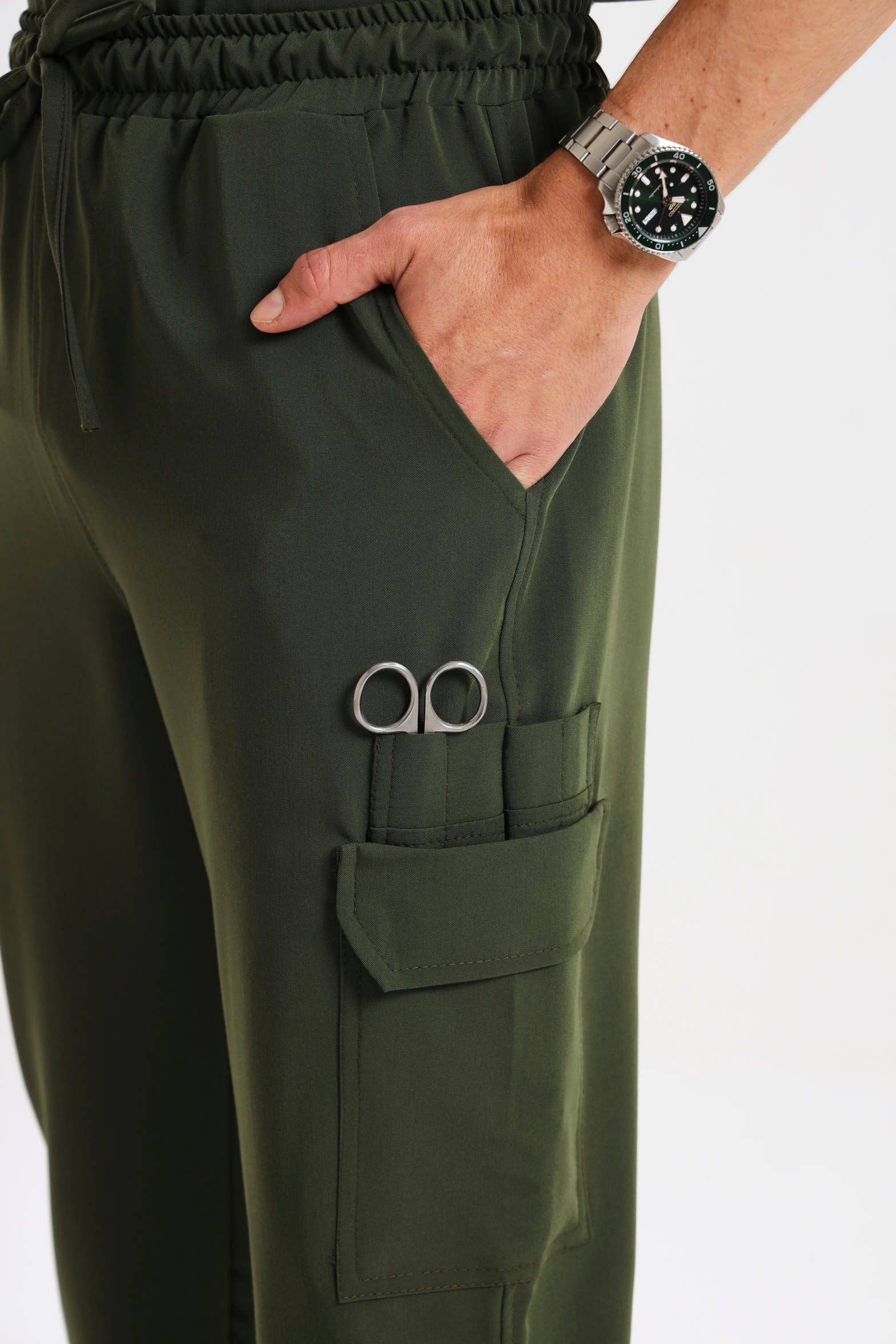 THE MENS LUX JOGGER PANTS - Greens Medi Scrubs South Africa - Premium Medical Uniforms & Apparel - Delivery Across SA