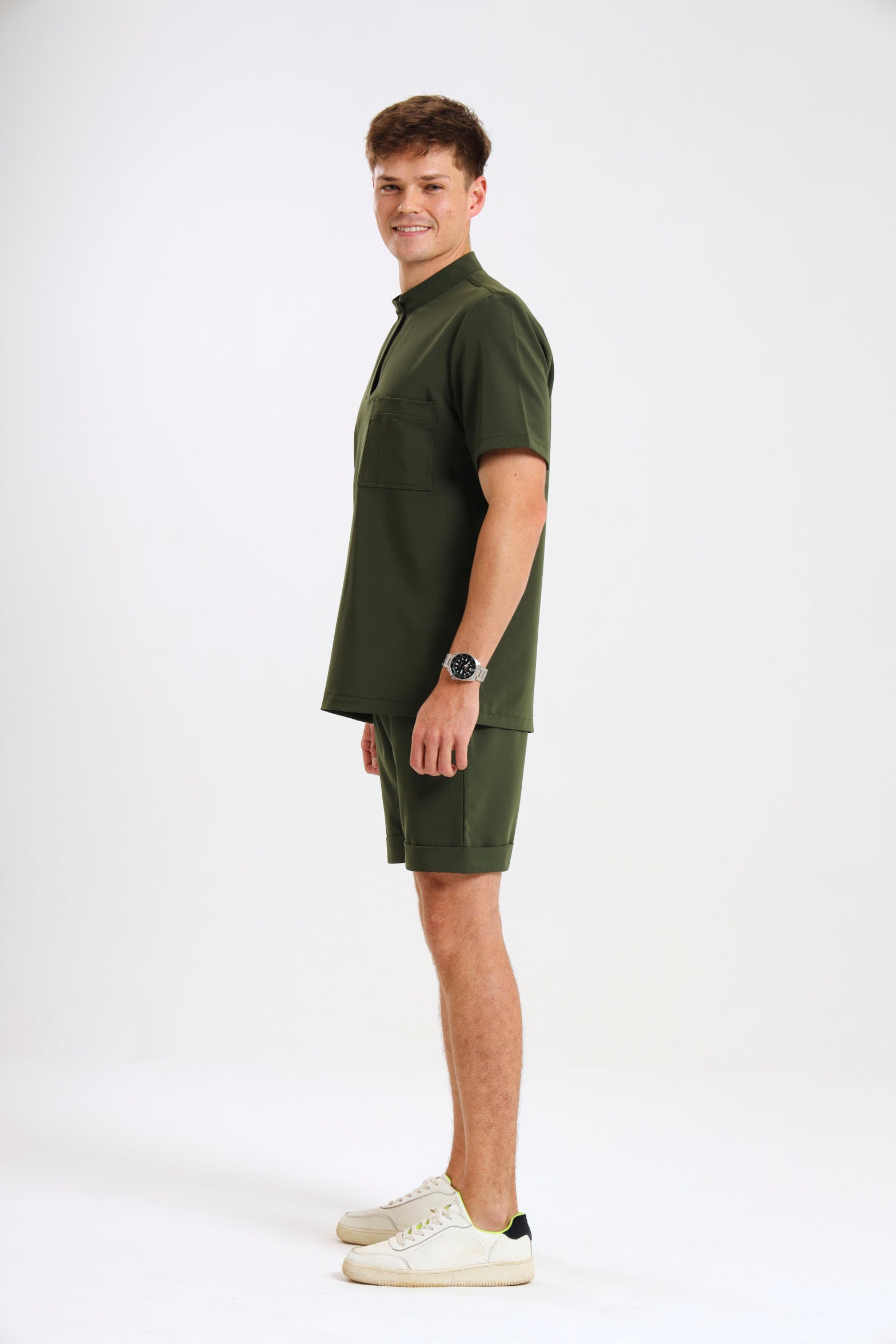 THE LUX MENS MANDARIN TOP - Greens Medi Scrubs South Africa - Premium Medical Uniforms & Apparel - Delivery Across SA