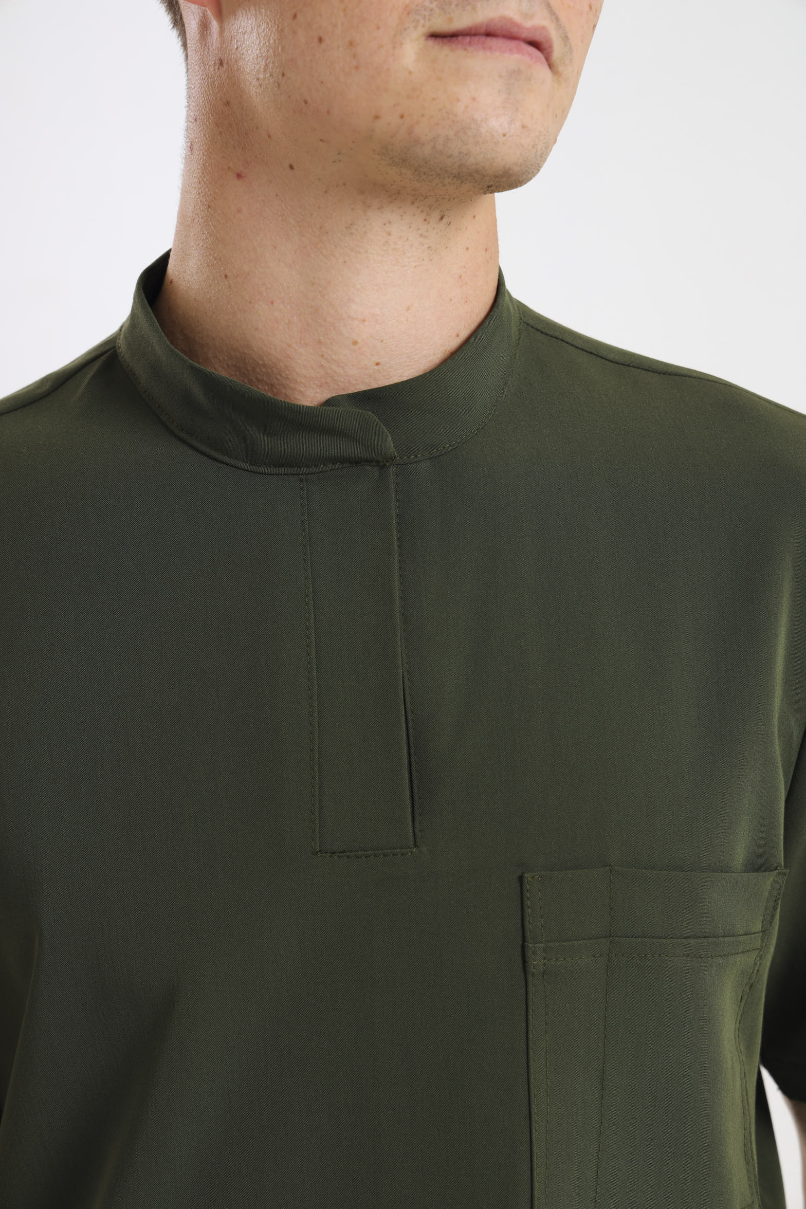 THE LUX MENS MANDARIN TOP - Greens Medi Scrubs South Africa - Premium Medical Uniforms & Apparel - Delivery Across SA