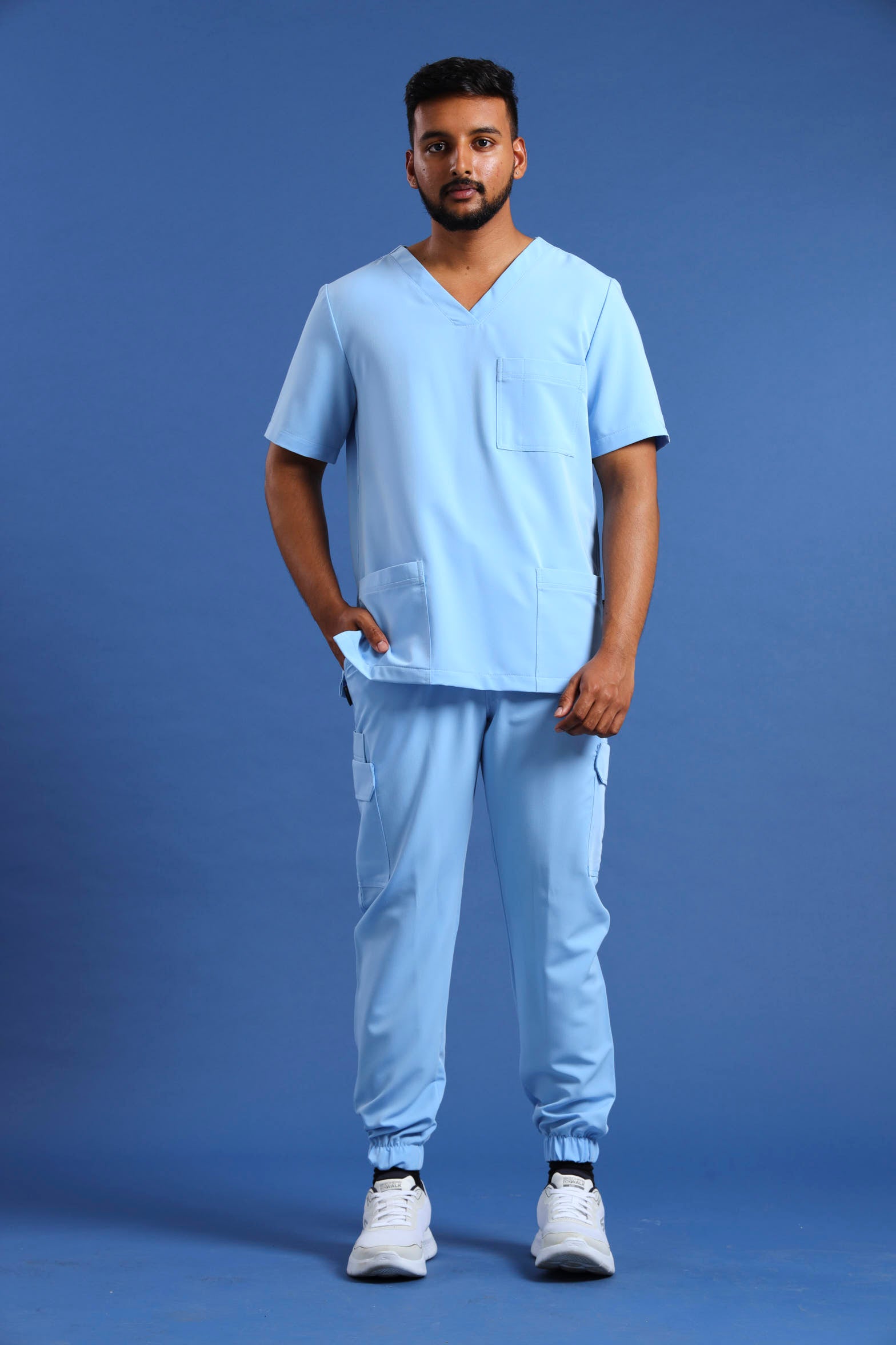 THE LUX MENS V-NECK TOP - Greens Medi Scrubs South Africa - Premium Medical Uniforms & Apparel - Delivery Across SA