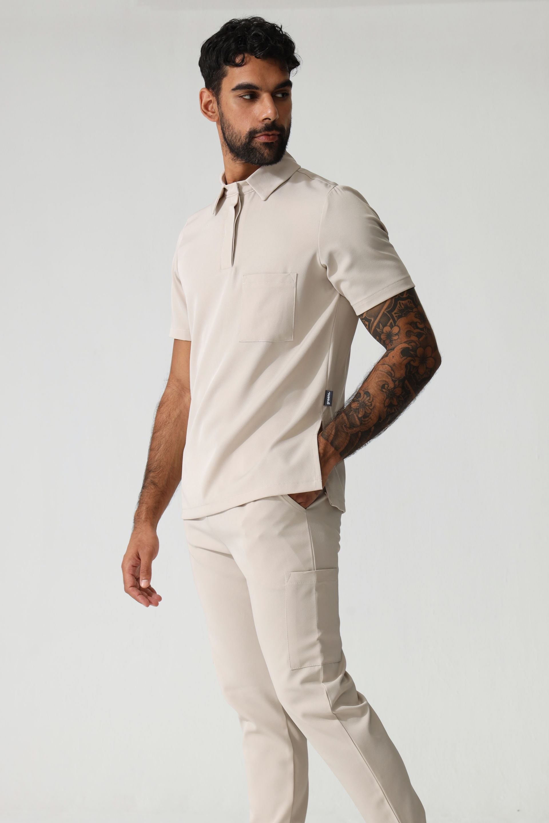 NEW MENS PRO-COLLARED TOP