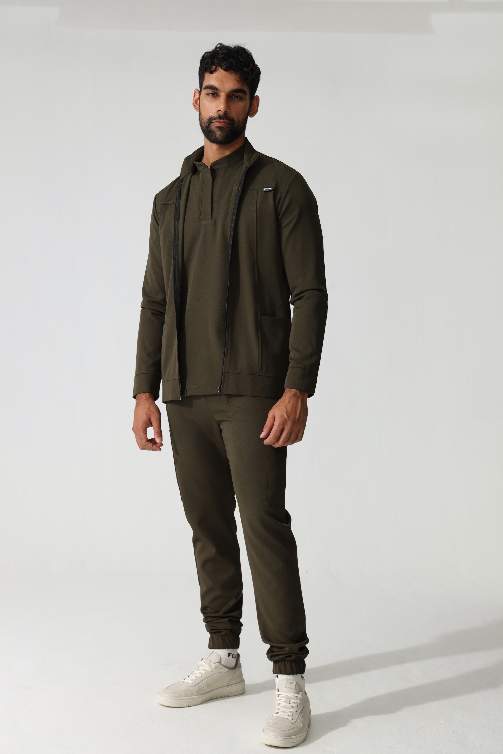 THE MENS MANDARIN LONGSLEEVE TOP - Greens Medi Scrubs South Africa - Premium Medical Uniforms & Apparel - Delivery Across SA 