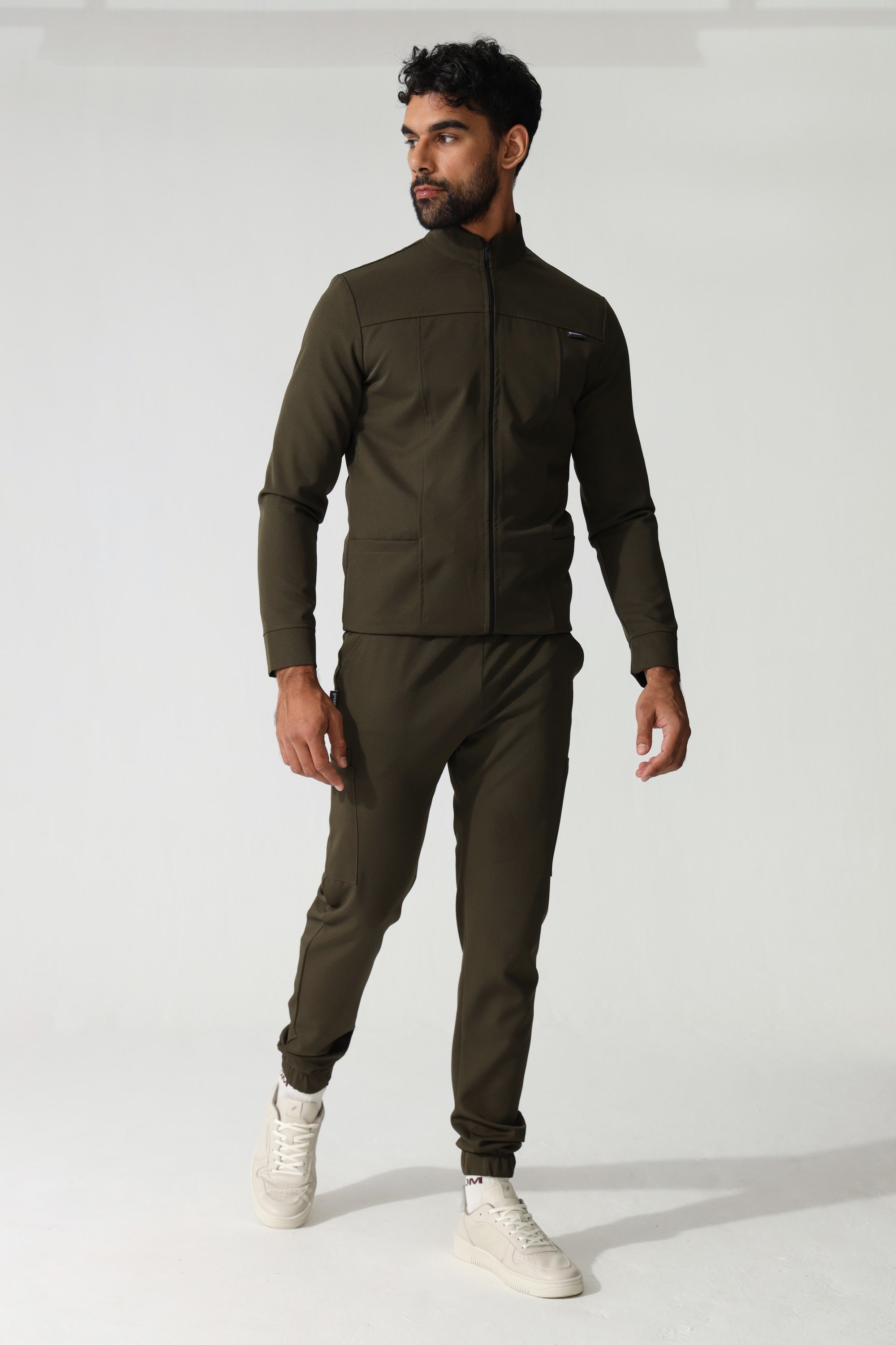 THE MENS X-SLIM JOGGER PANTS - Greens Medi Scrubs South Africa - Premium Medical Uniforms & Apparel - Delivery Across SA 
