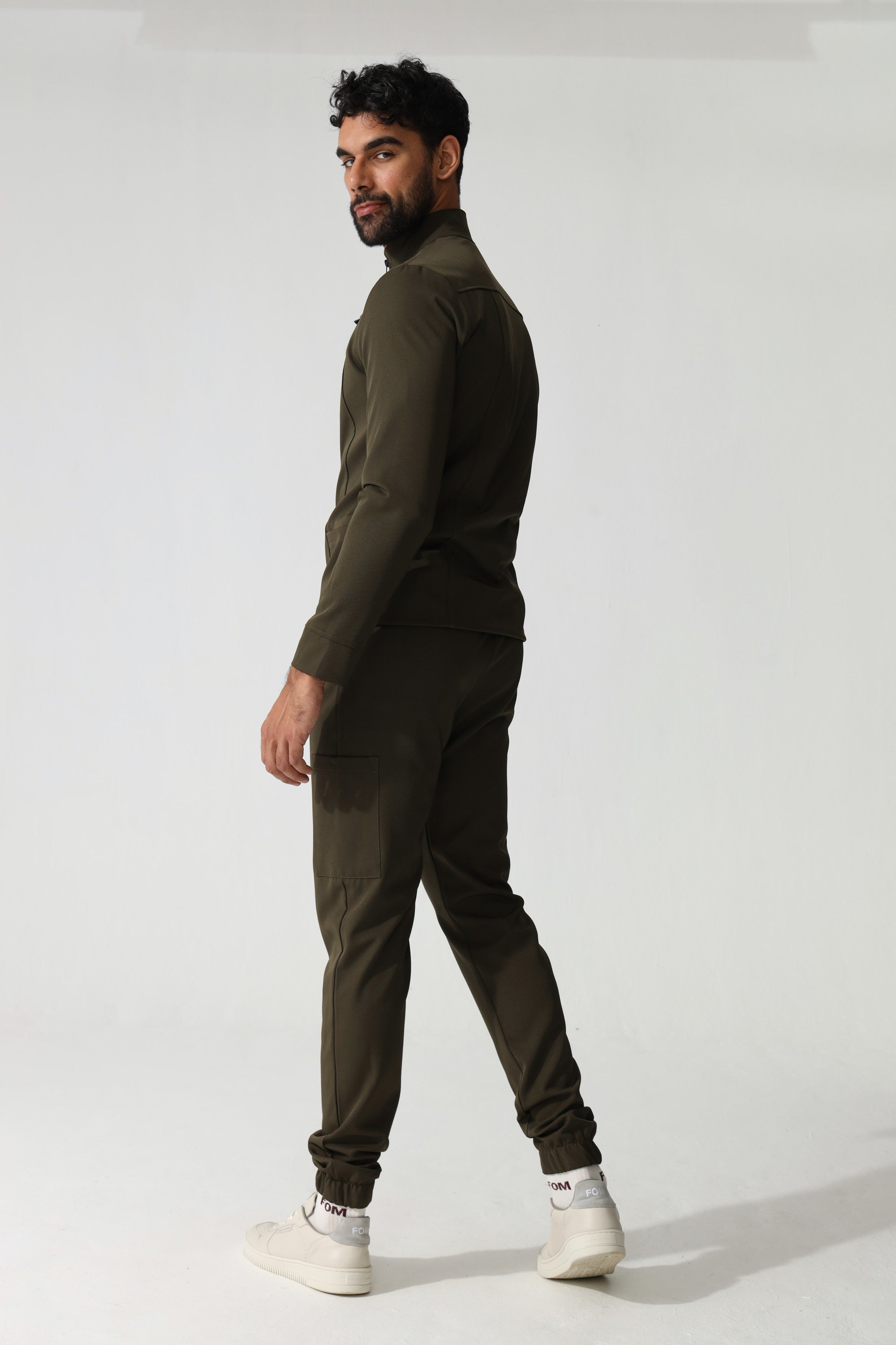 THE MENS X-SLIM JOGGER PANTS - Greens Medi Scrubs South Africa - Premium Medical Uniforms & Apparel - Delivery Across SA 