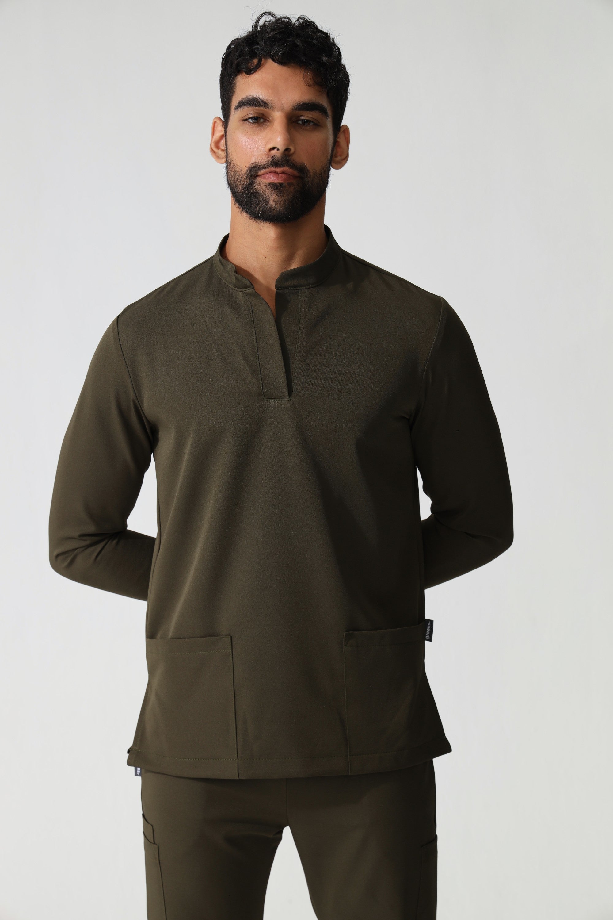 THE MENS MANDARIN LONGSLEEVE TOP - Greens Medi Scrubs South Africa - Premium Medical Uniforms & Apparel - Delivery Across SA 