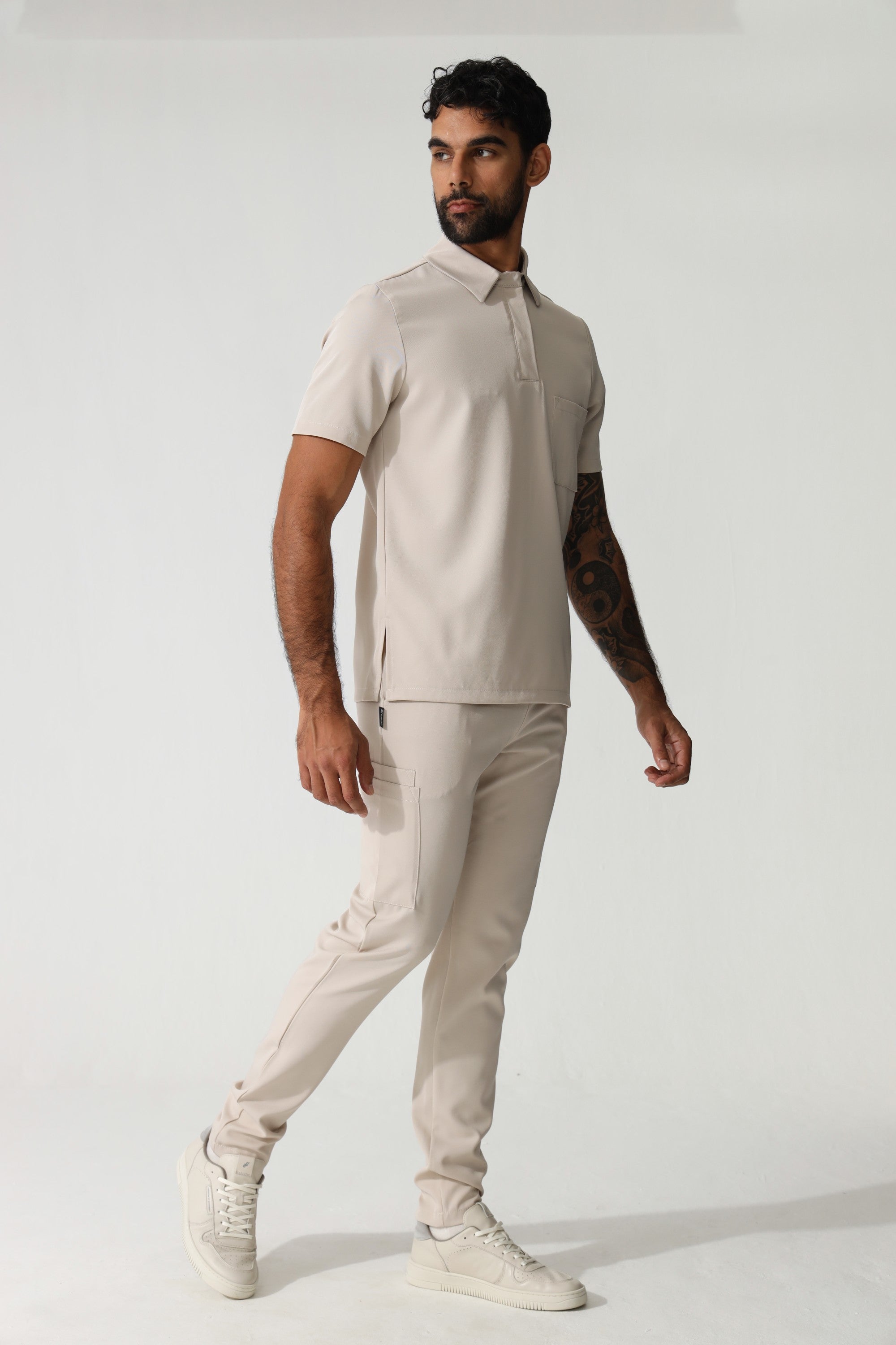 NEW MENS PRO-COLLARED TOP - Greens Medi Scrubs South Africa - Premium Medical Uniforms & Apparel - Delivery Across SA 