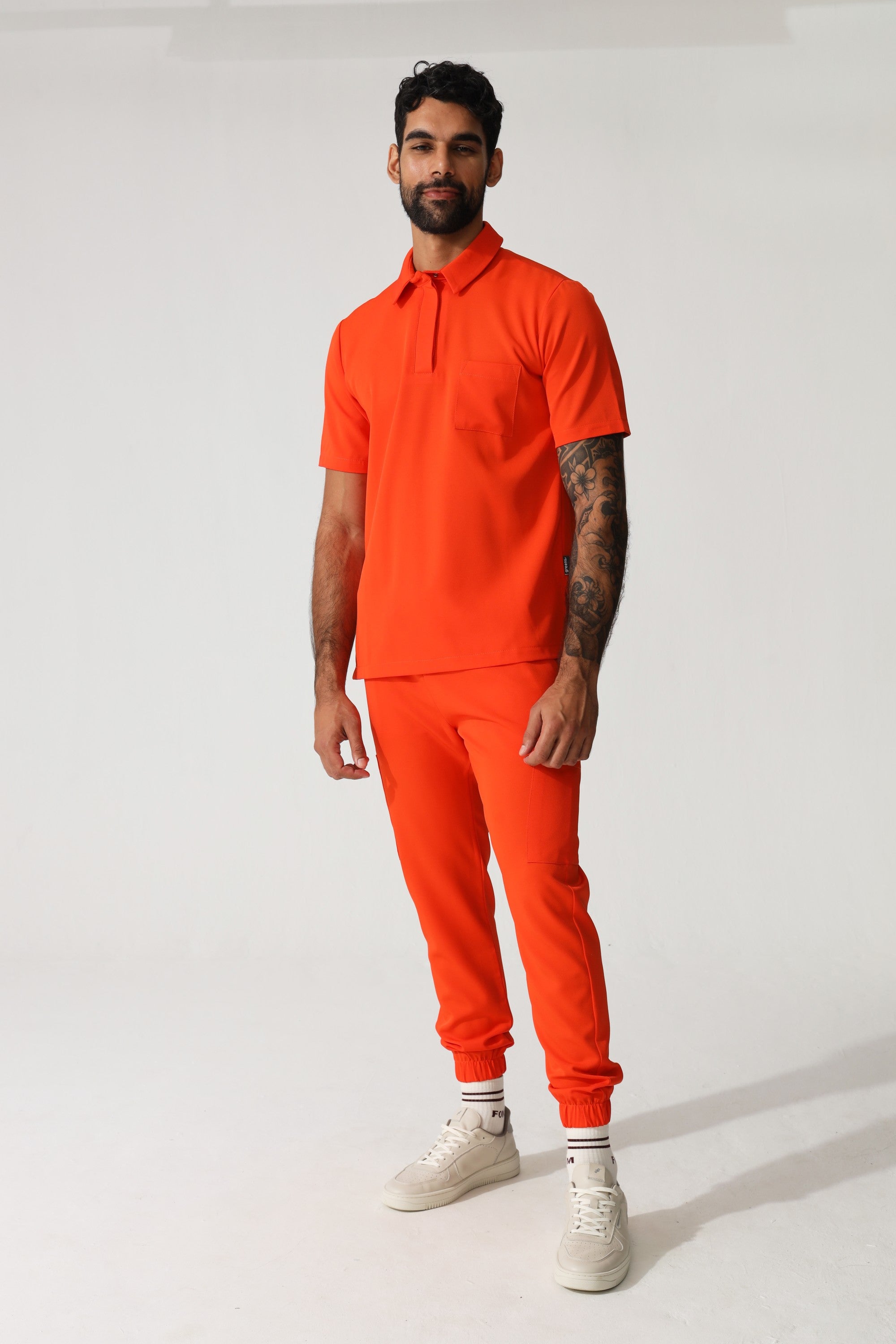 NEW MENS PRO-COLLARED TOP - Greens Medi Scrubs South Africa - Premium Medical Uniforms & Apparel - Delivery Across SA 