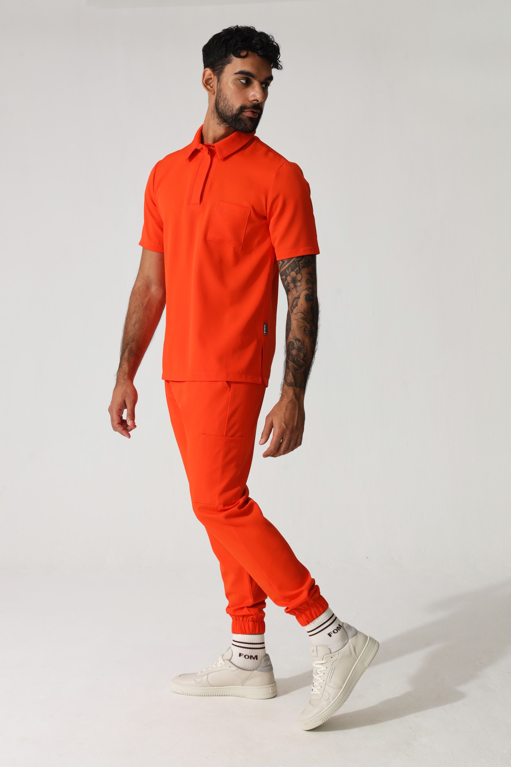 NEW MENS PRO-COLLARED TOP - Greens Medi Scrubs South Africa - Premium Medical Uniforms & Apparel - Delivery Across SA 