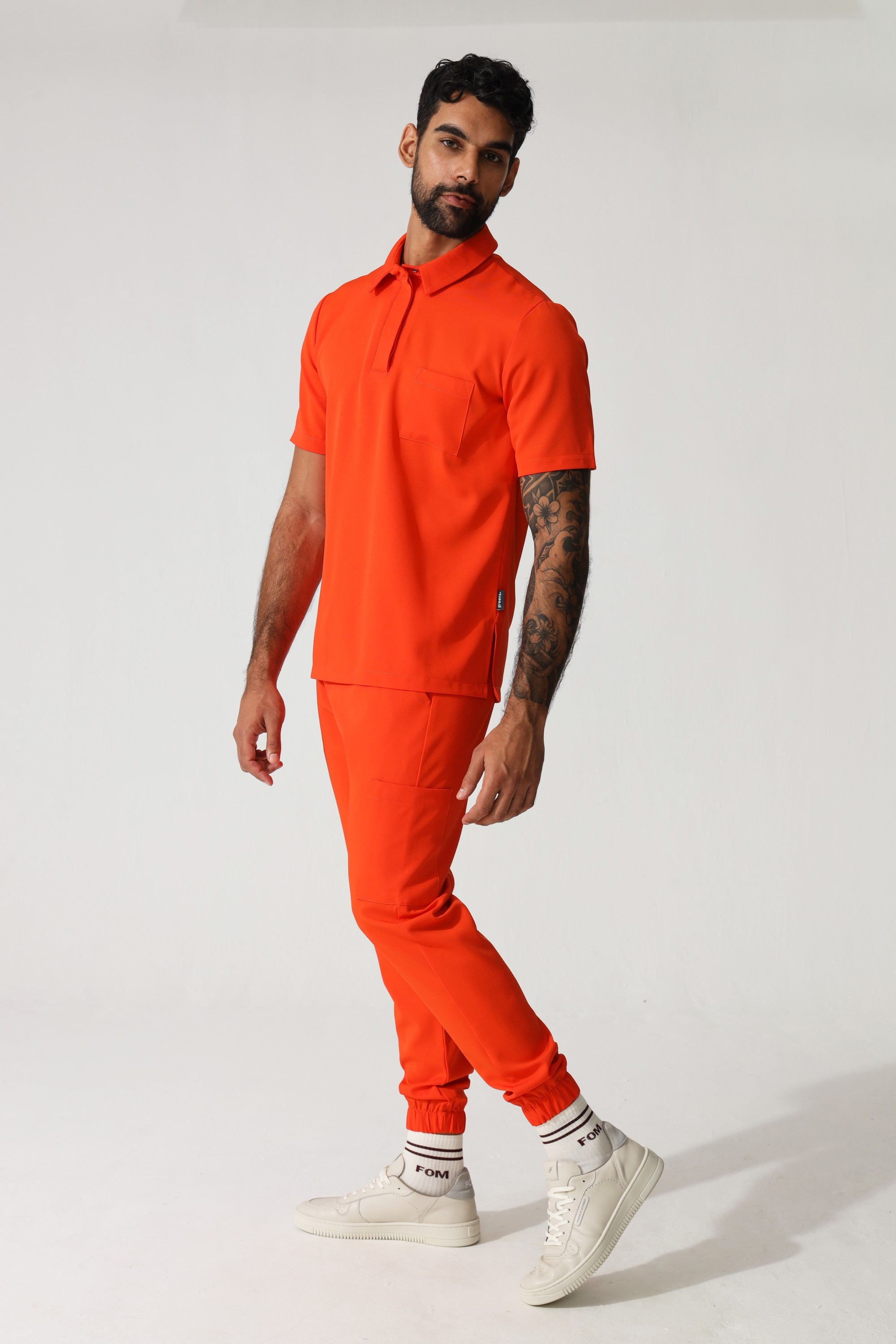 THE MENS X-SLIM JOGGER PANTS - Greens Medi Scrubs South Africa - Premium Medical Uniforms & Apparel - Delivery Across SA 