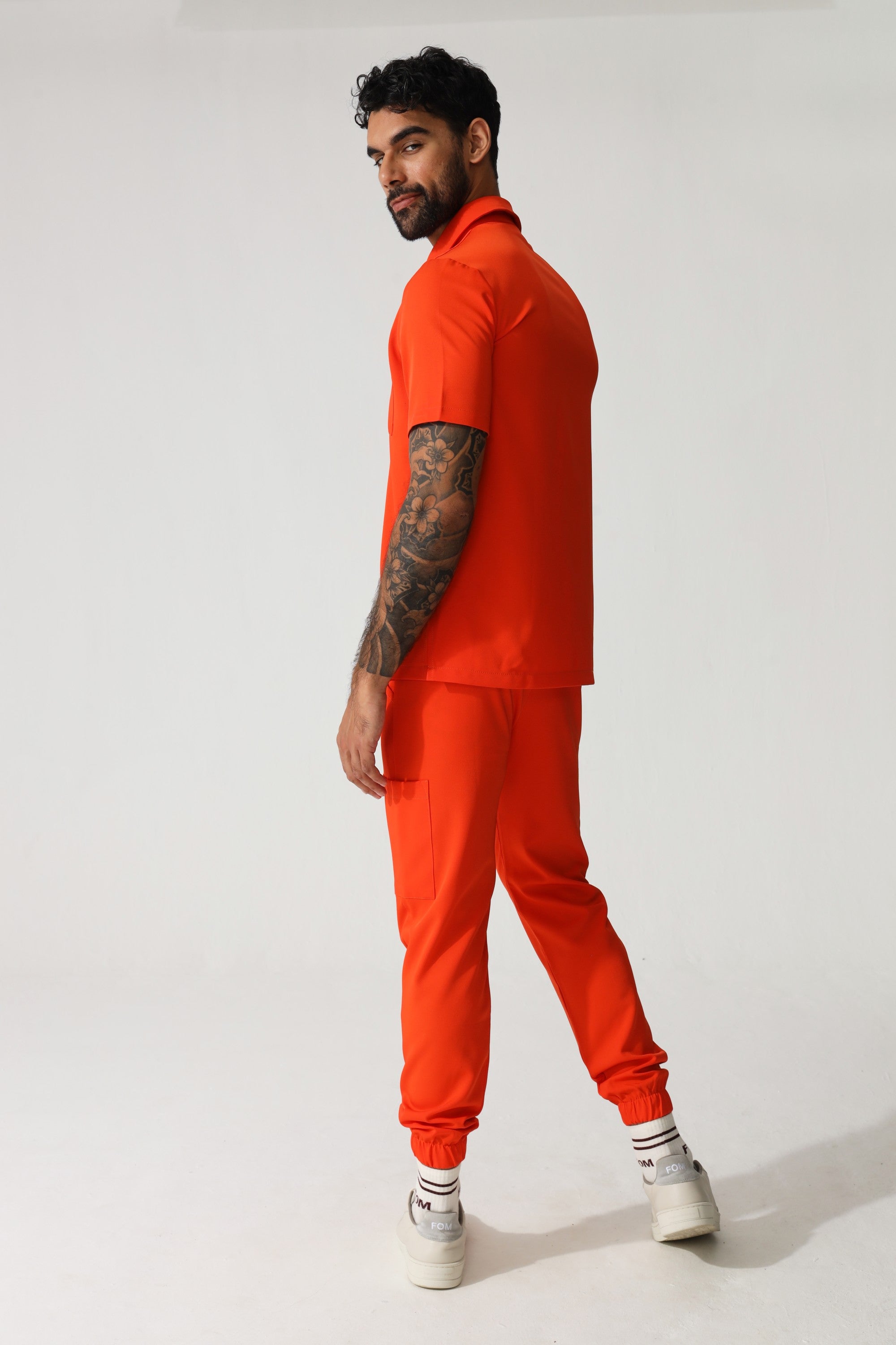 THE MENS X-SLIM JOGGER PANTS - Greens Medi Scrubs South Africa - Premium Medical Uniforms & Apparel - Delivery Across SA 