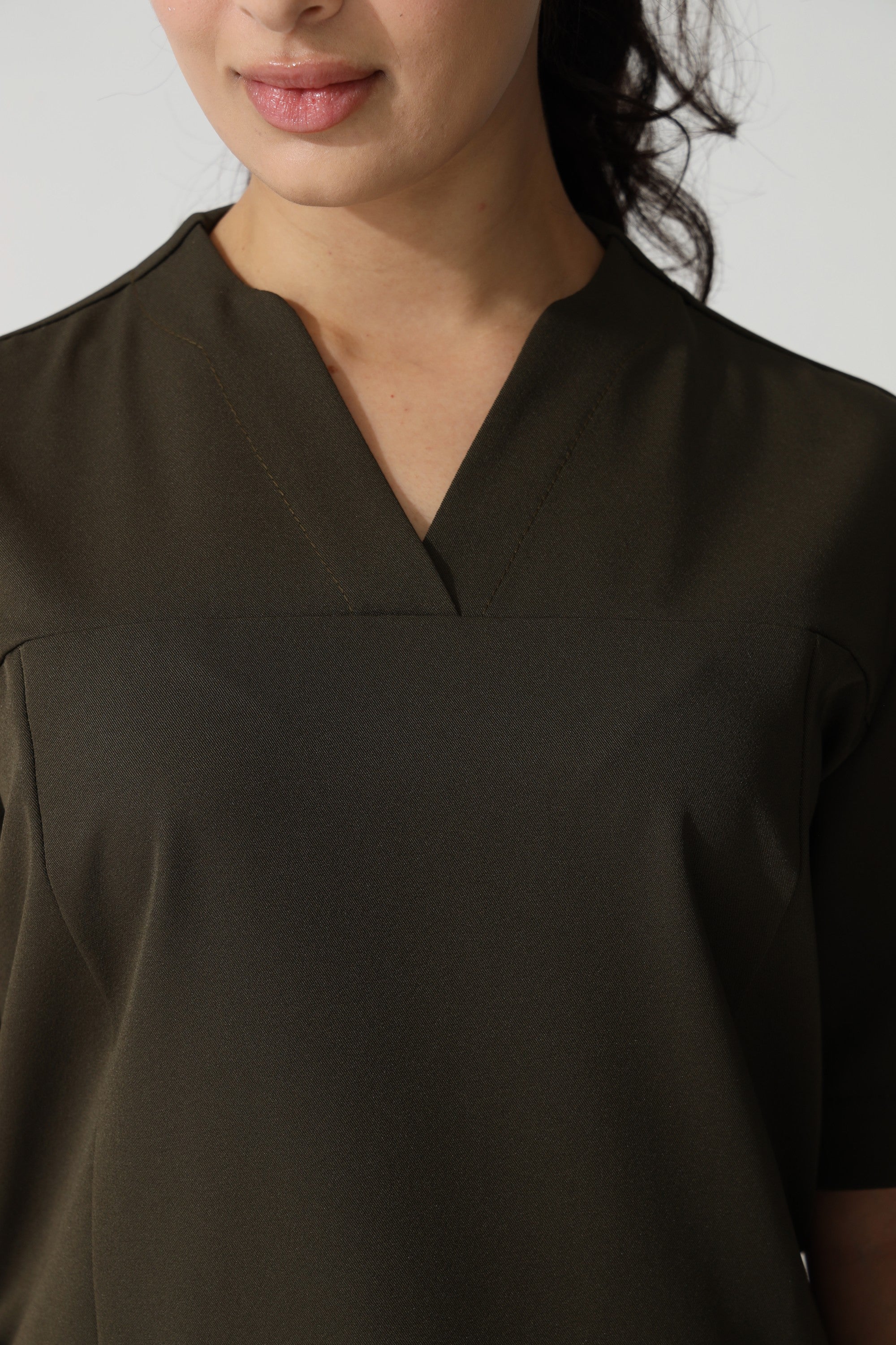 NEW LADIES ROO TOP - Greens Medi Scrubs South Africa - Premium Medical Uniforms & Apparel - Delivery Across SA 