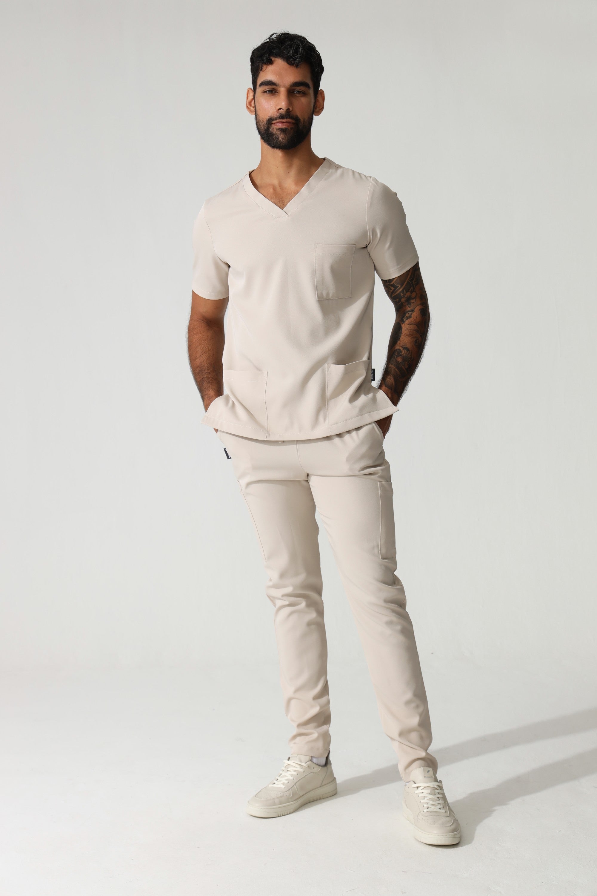 THE MENS V-NECK TOP - Greens Medi Scrubs South Africa - Premium Medical Uniforms & Apparel - Delivery Across SA 