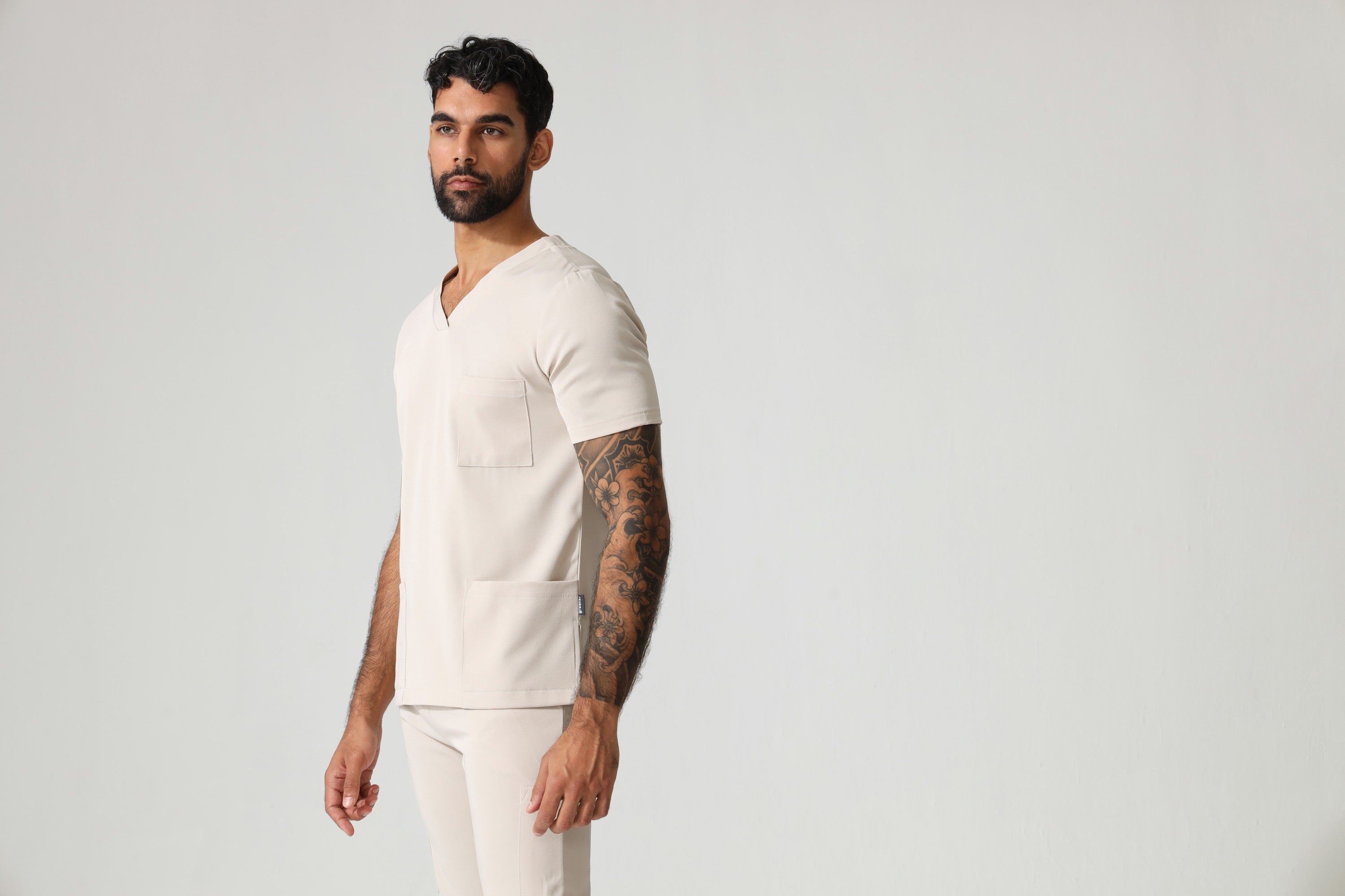THE MENS V-NECK TOP - Greens Medi Scrubs South Africa - Premium Medical Uniforms & Apparel - Delivery Across SA 