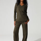 THE LADIES V-NECK LONGSLEEVE TOP - Greens Medi Scrubs South Africa - Premium Medical Uniforms & Apparel - Delivery Across SA 