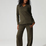 THE LADIES V-NECK LONGSLEEVE TOP - Greens Medi Scrubs South Africa - Premium Medical Uniforms & Apparel - Delivery Across SA 