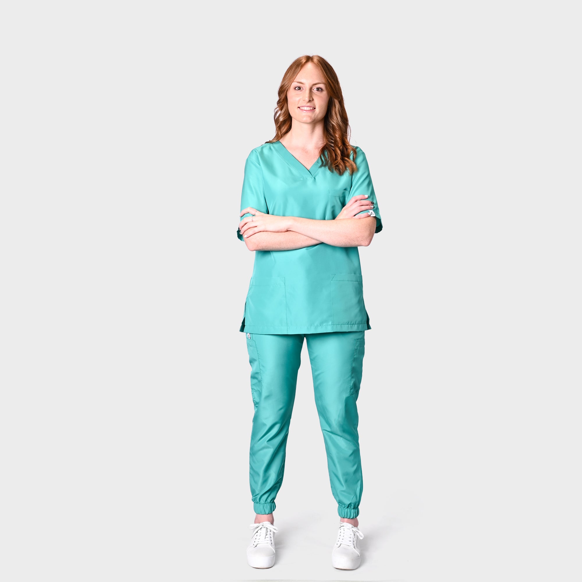 LADIES ACTIVE AR V-NECK TOP - Greens Medi Scrubs South Africa - Premium Medical Uniforms & Apparel - Delivery Across SA 